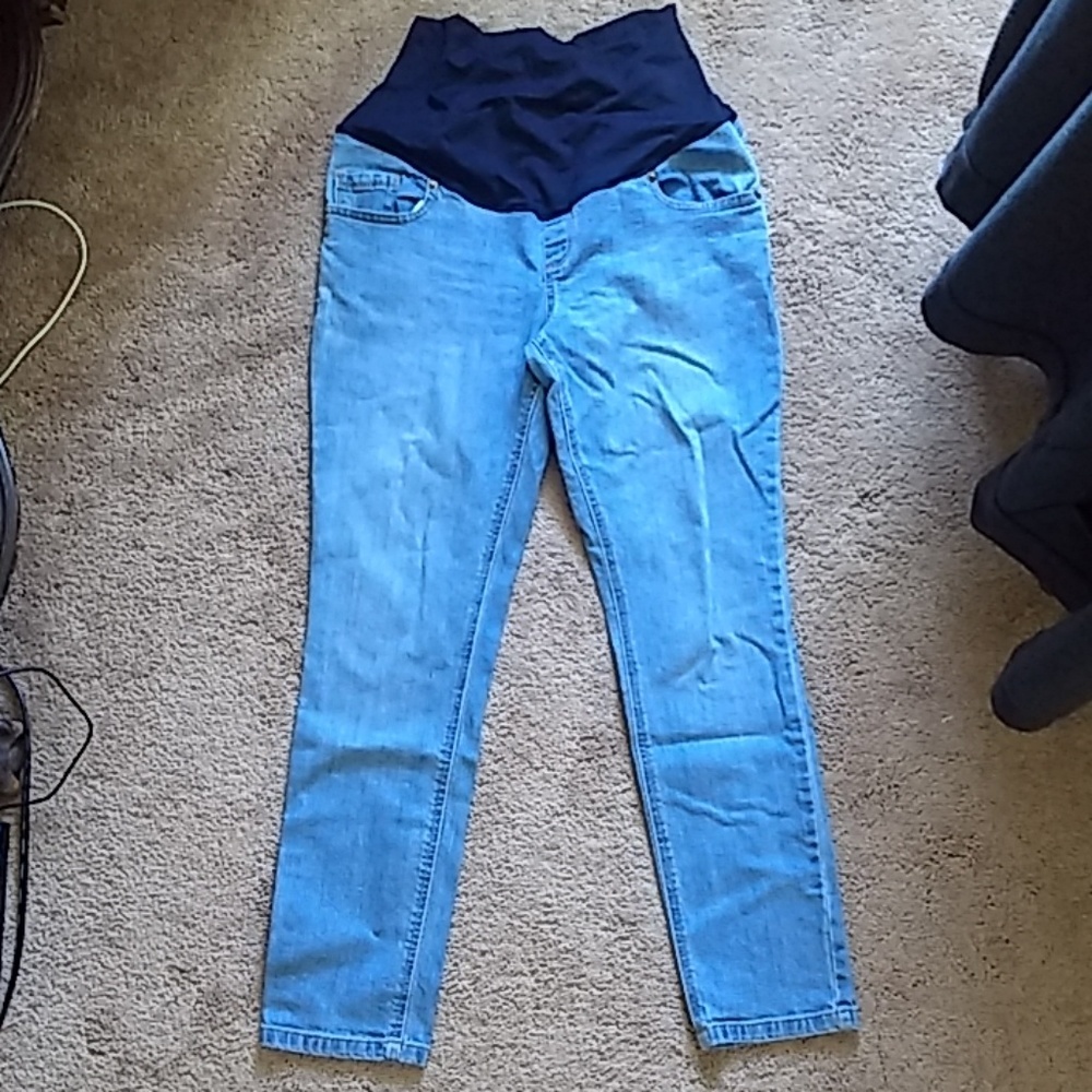Maternity jeans